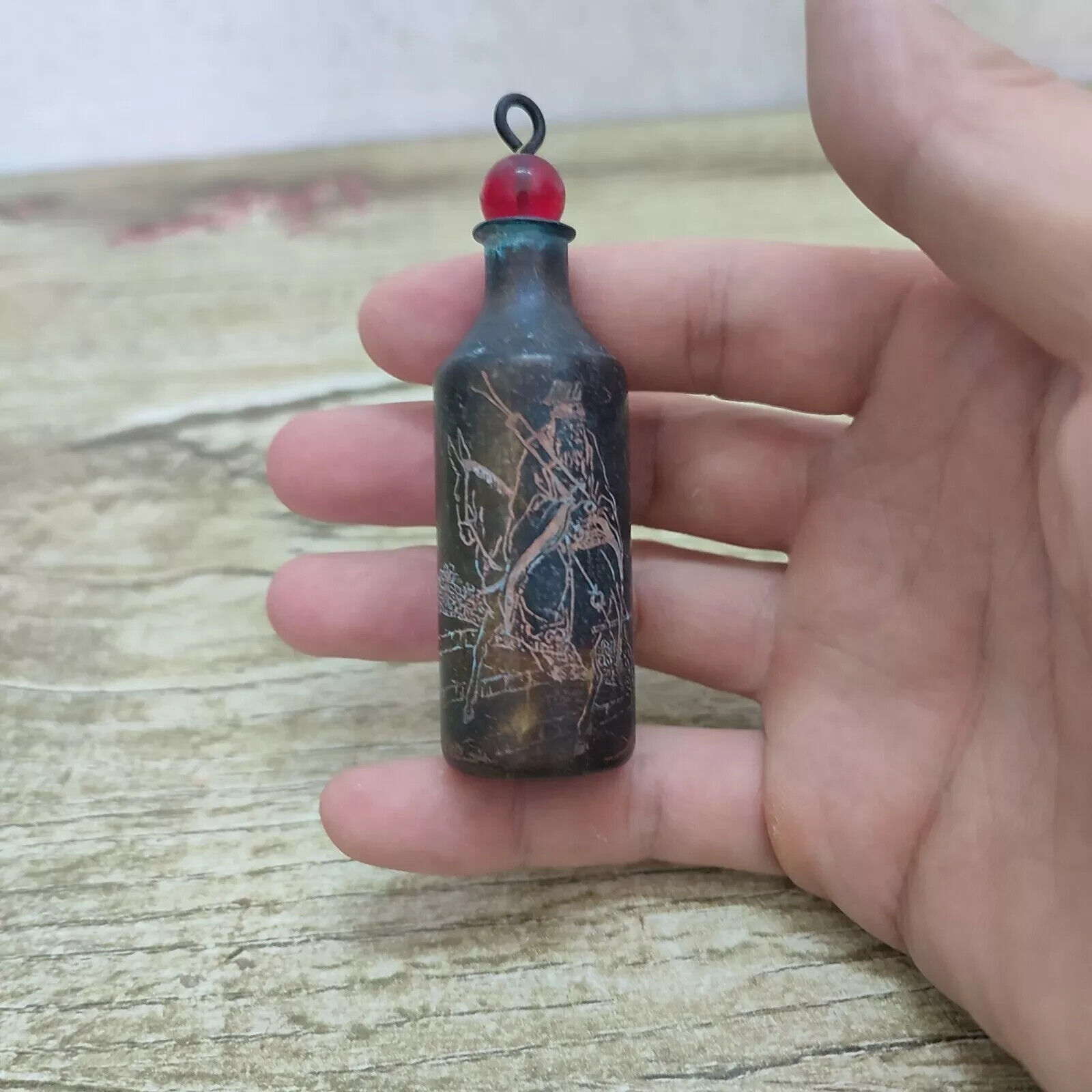 Vintage Collectible Bottles - Chinesische antike Vintage Kupfer geschnitzte Schnupftabakflasche