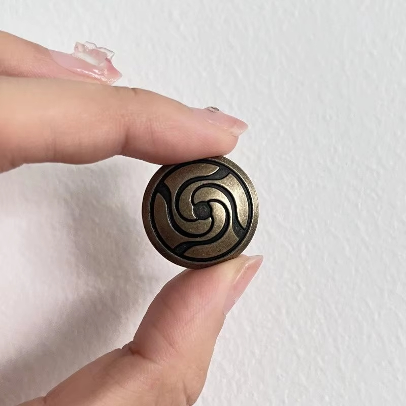 1/2/3/4 Stück Anime-Knöpfe Vin – Vintage Collectible Buttons Bewertung und Preis