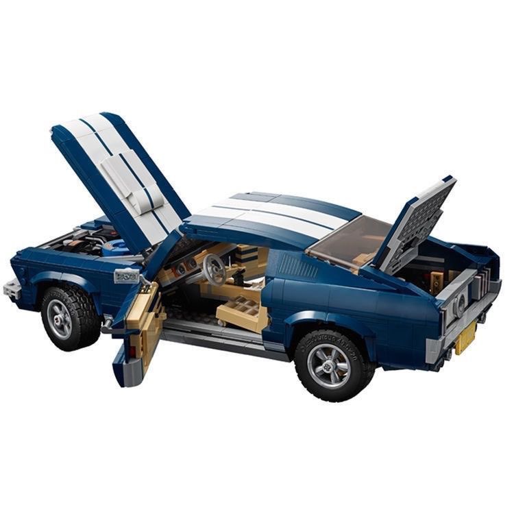 Blaues Retro-Coupé Auto DIY Mo – Vintage Collectible Cars Bewertung und Preis